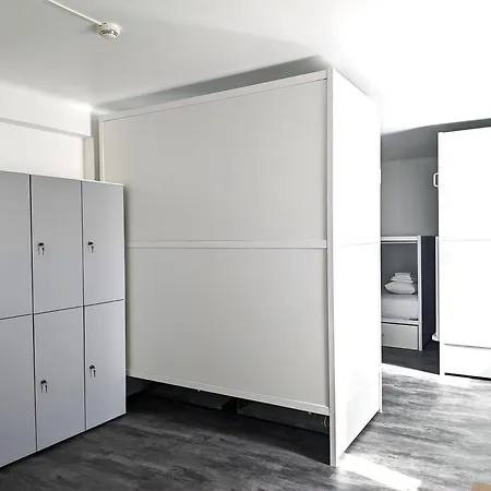 Pb - Gare Vandrarhem Perpignan